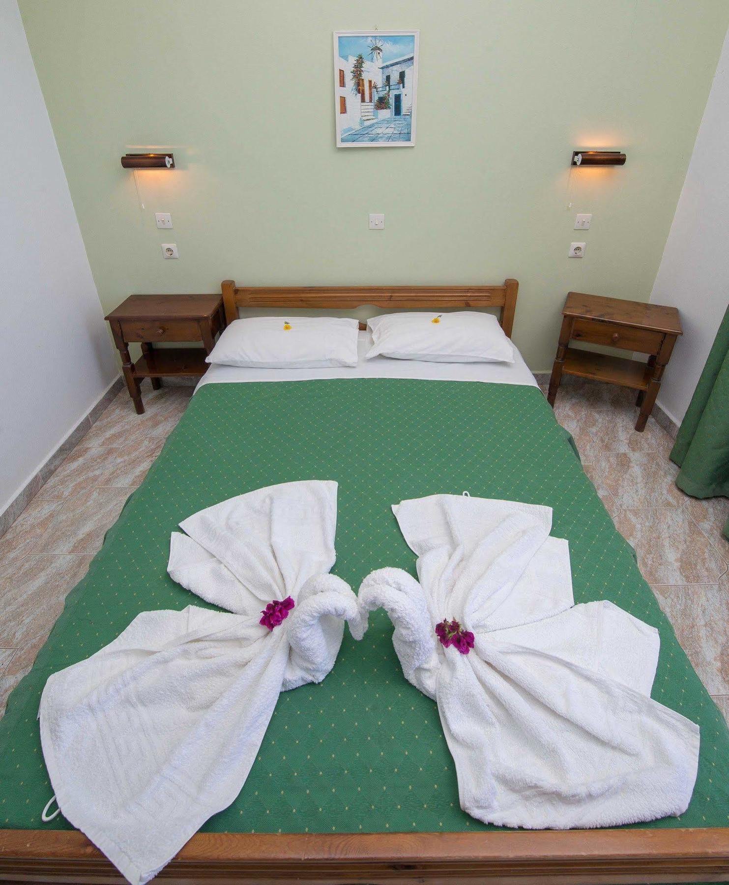 Anagros Hotel อาร์คานเยโลส ภายนอก รูปภาพ